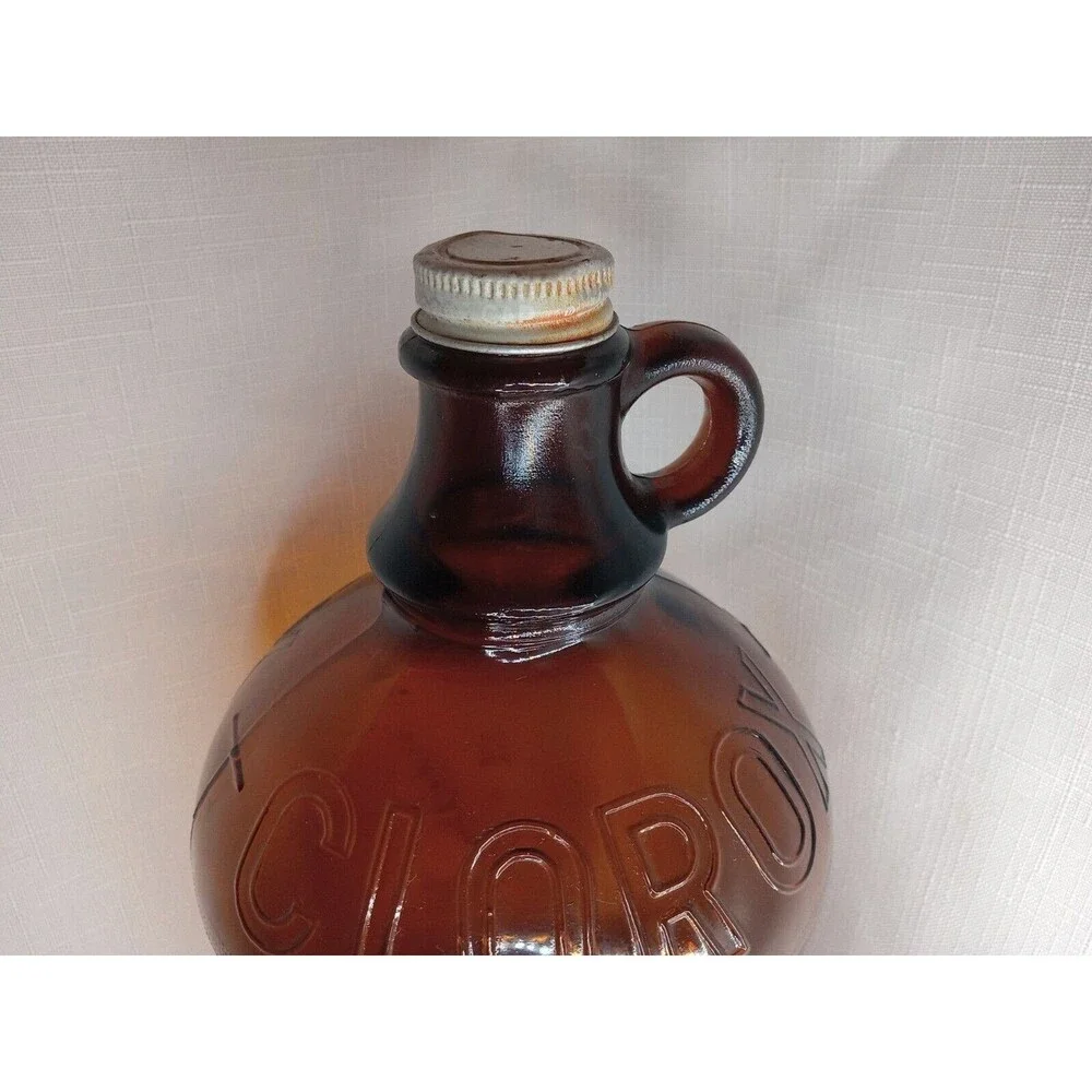 Vintage Clorox 1/2 Gallon Brown Glass Bottle Embossed One Finger W/ Original Lid